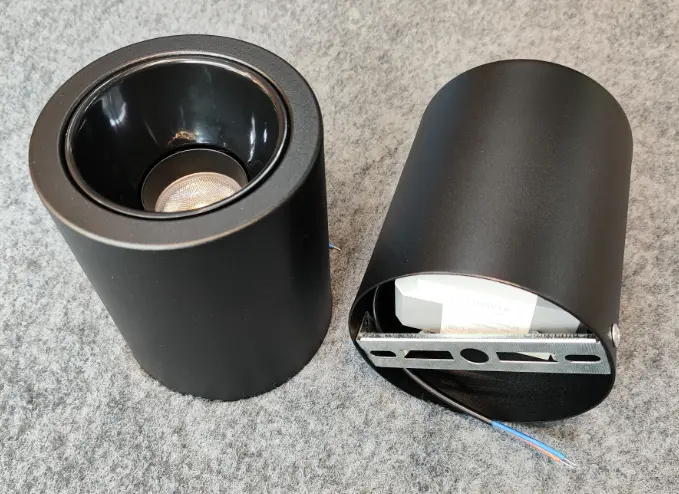 Open mounted cylindrical COB spotlights