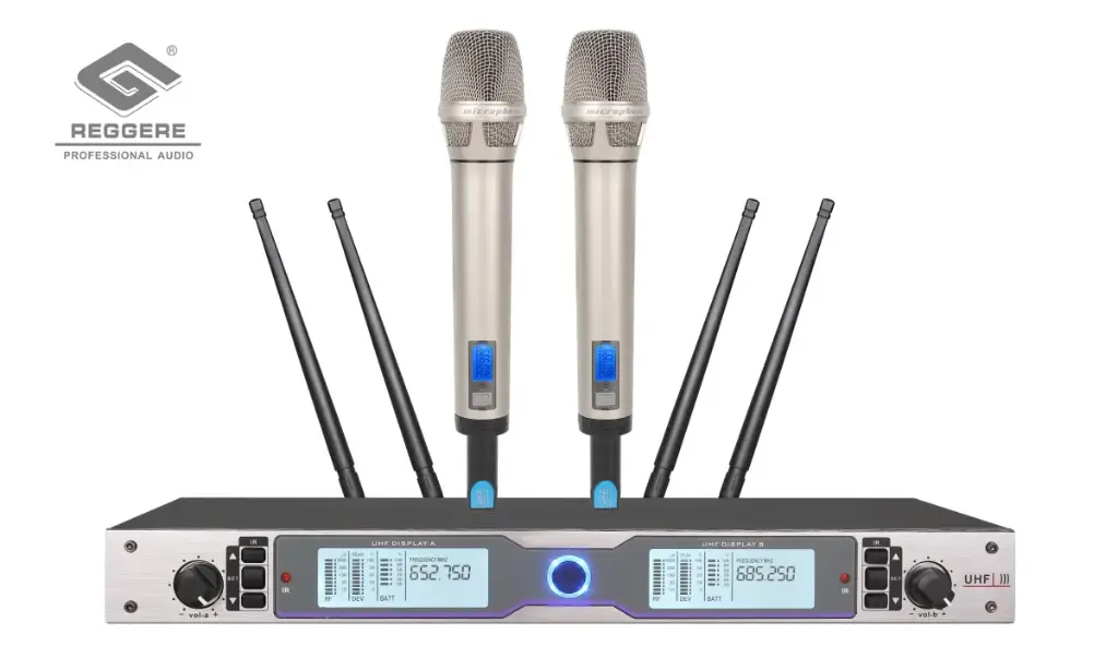 Wireless microphone (performance)